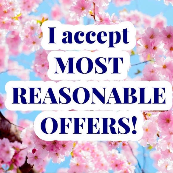 Gold Chain and Light Blue Lightning Bolt Necklace ⚡️ - Picture 4 of 5